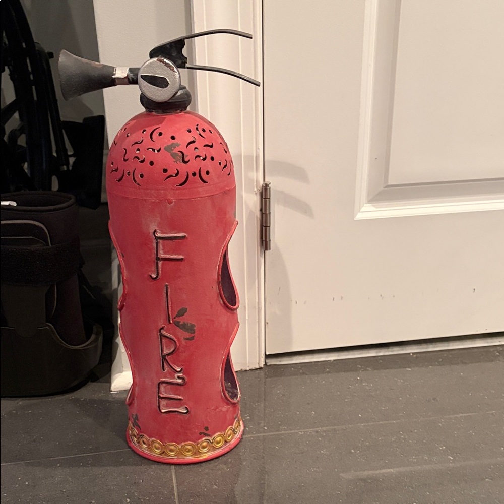 Fire Extinguisher Wine Rack decor/gift - Picture 6 of 6